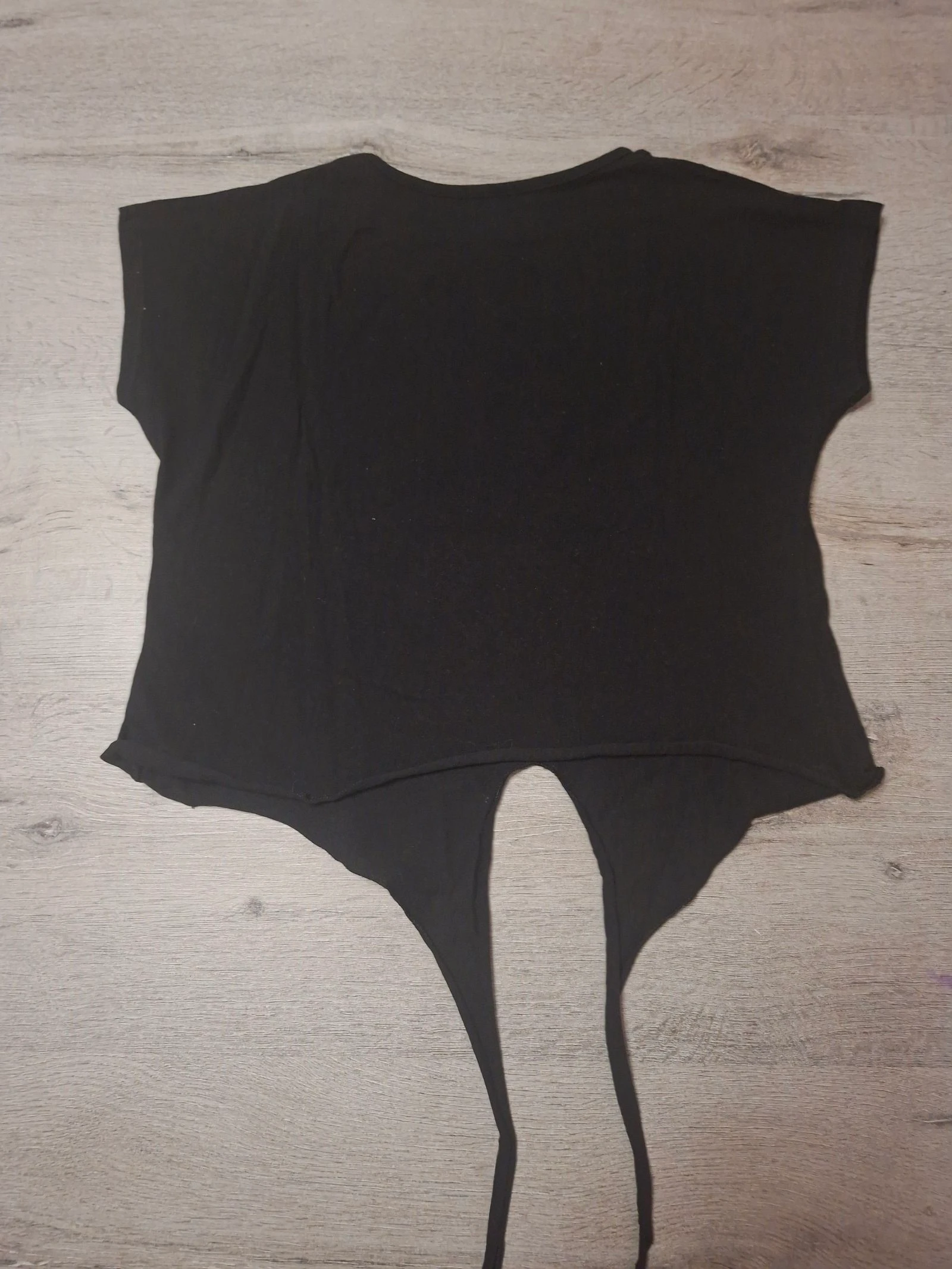 🌷F2-05🌷Camiseta preta com nó My Style – Tamanho P – Casual & moderna🌷 – photo 4